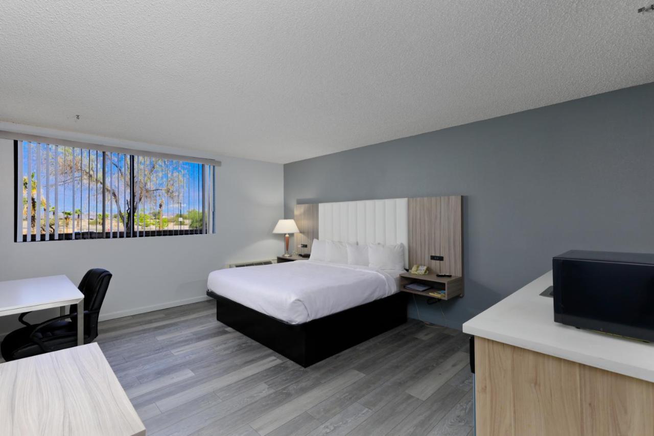 Studio 6 Suites Lake Havasu City Az Exteriör bild