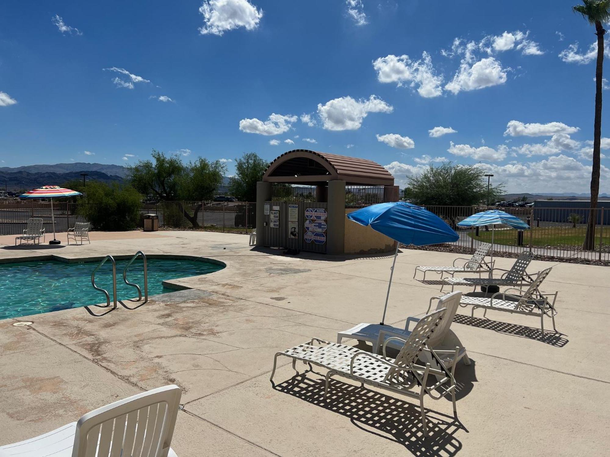 Studio 6 Suites Lake Havasu City Az Exteriör bild