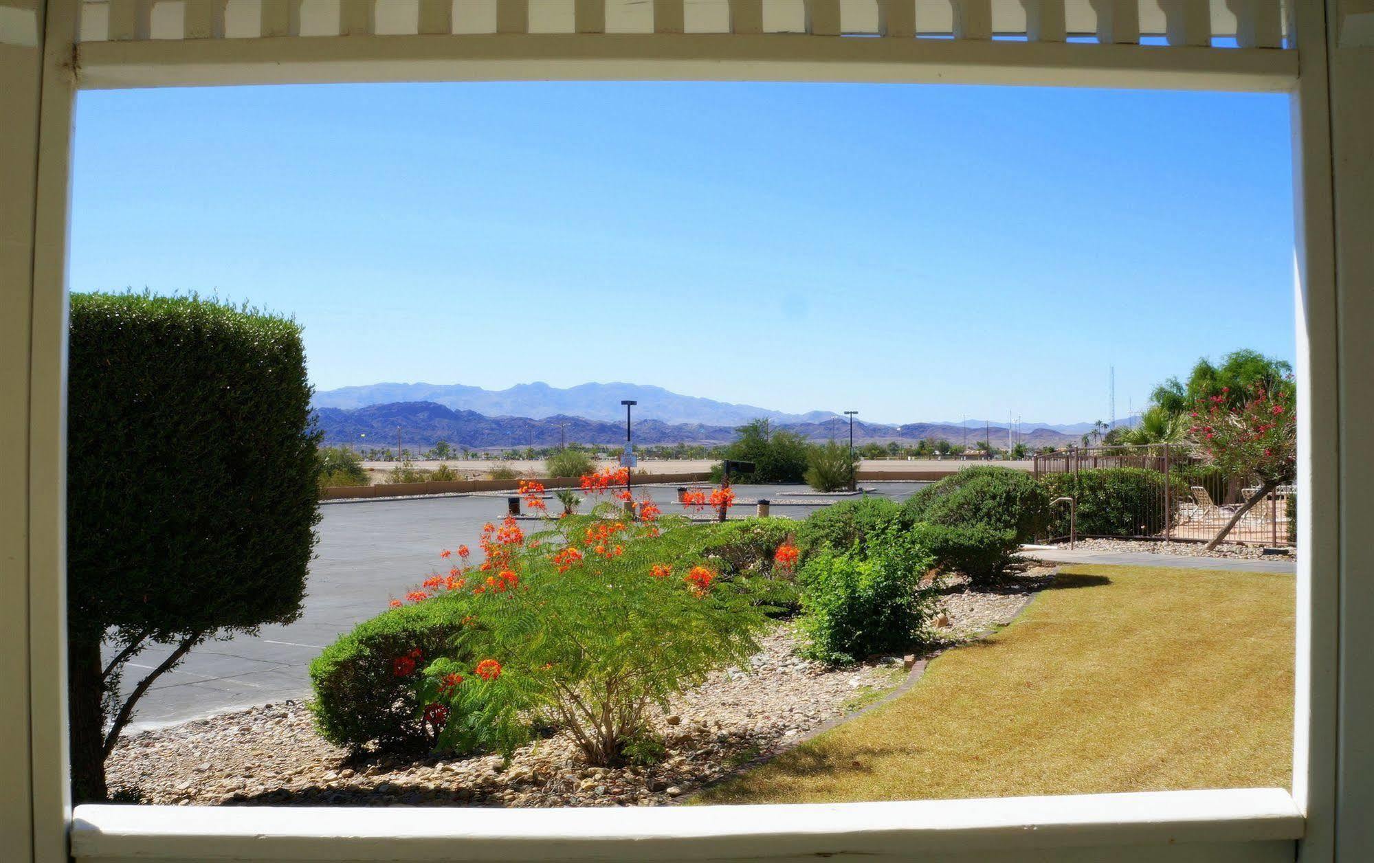 Studio 6 Suites Lake Havasu City Az Exteriör bild